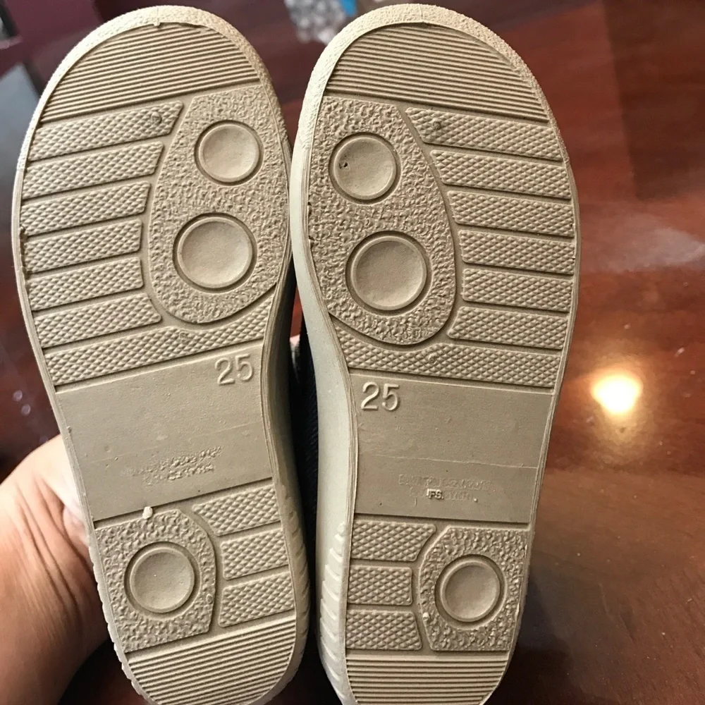 BEFADO bnwt kids
